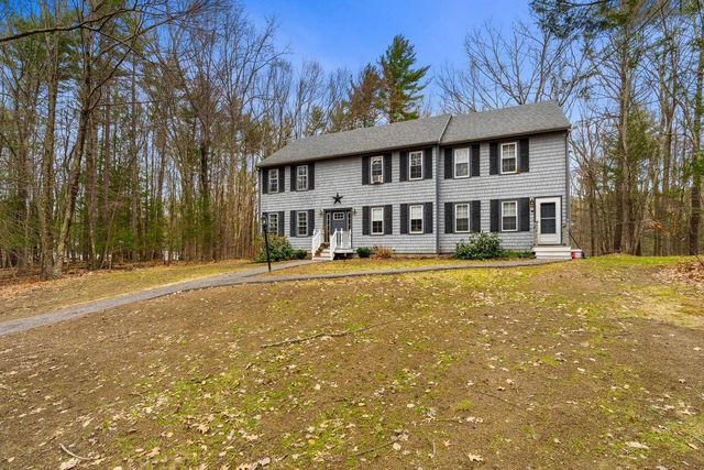 99 Winnicutt Rd Apt 6, Stratham, NH 03885