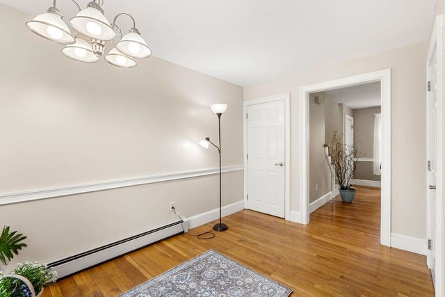 99 Winnicutt Rd Apt 6, Stratham, NH 03885