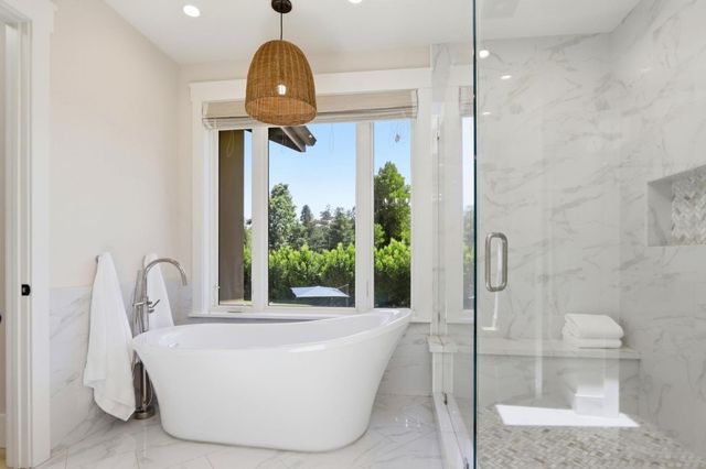 25600 Burke Lane, Los Altos Hills, CA 94022