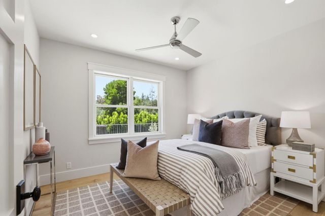 25600 Burke Lane, Los Altos Hills, CA 94022