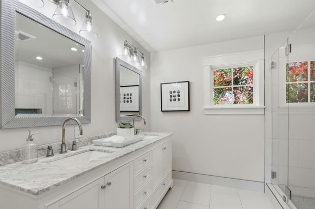 25600 Burke Lane, Los Altos Hills, CA 94022