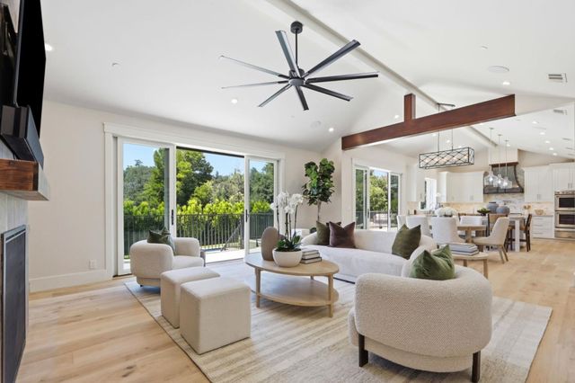25600 Burke Lane, Los Altos Hills, CA 94022