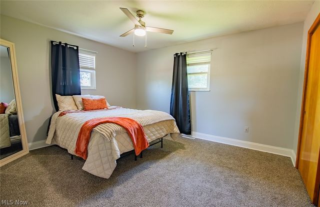 171 Pahlhurst Plz, Parkersburg, WV 26101