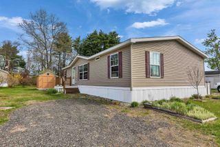 545 Elm Street # 26, Milford, NH 03055