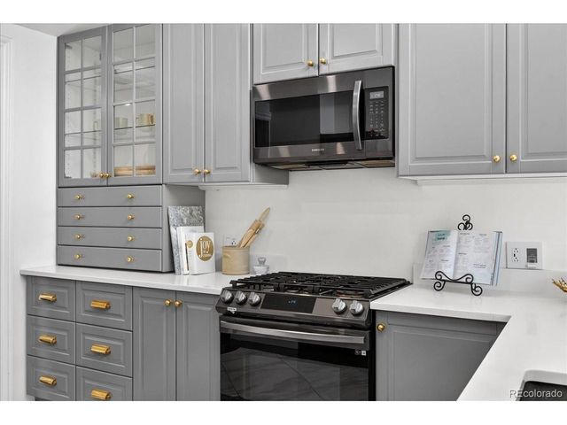 301 S Poplar St, Denver, CO 80224