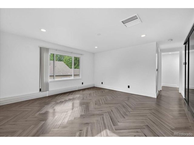 301 S Poplar St, Denver, CO 80224