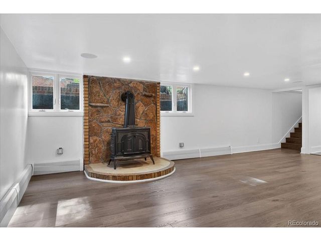 301 S Poplar St, Denver, CO 80224