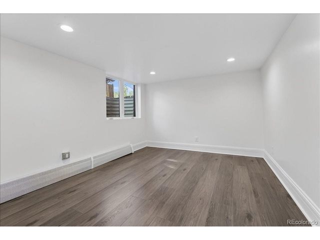 301 S Poplar St, Denver, CO 80224