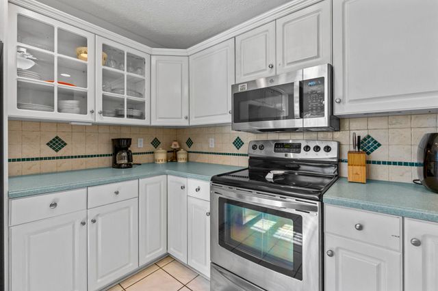 2110 N Berwick Dr., Myrtle Beach, SC 29575