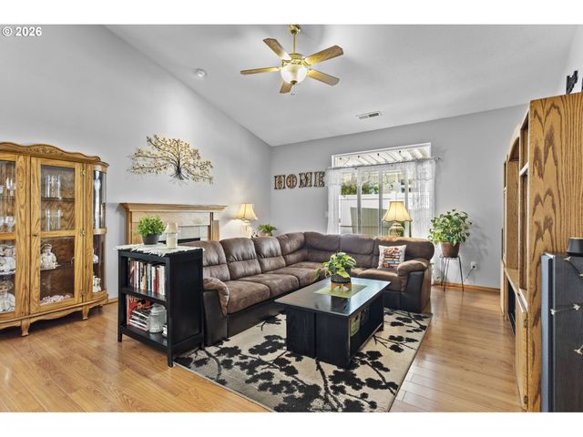 8008 Ne 21ST Way, Vancouver, WA 98664