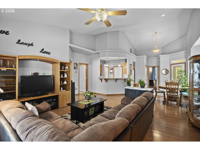 8008 Ne 21ST Way, Vancouver, WA 98664