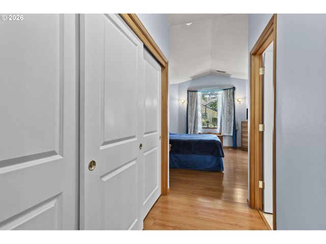 8008 Ne 21ST Way, Vancouver, WA 98664