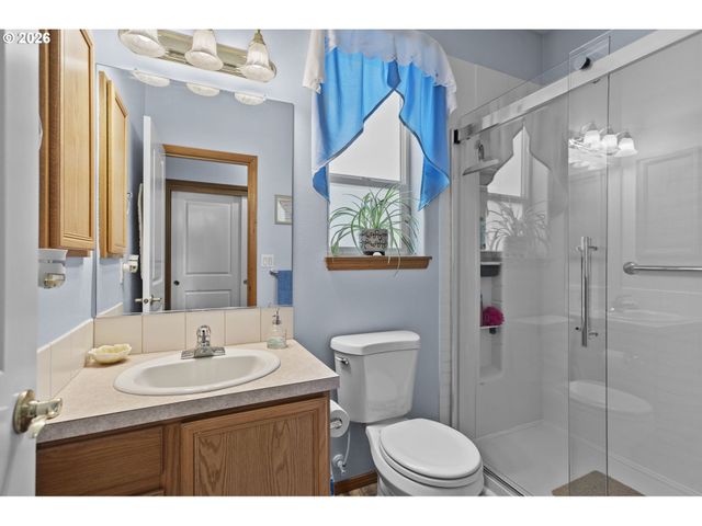 8008 Ne 21ST Way, Vancouver, WA 98664