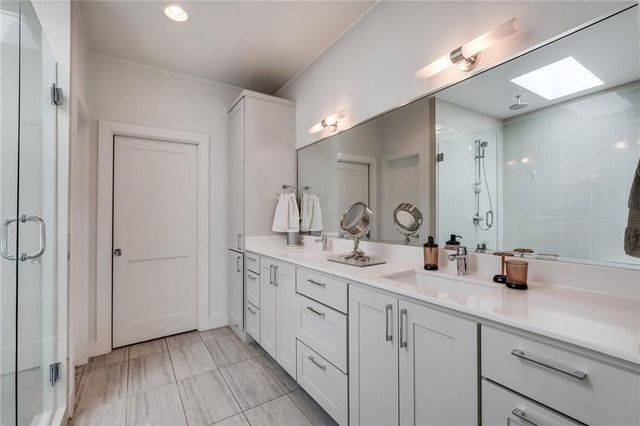 708 W Milton ST A, Austin, TX 78704