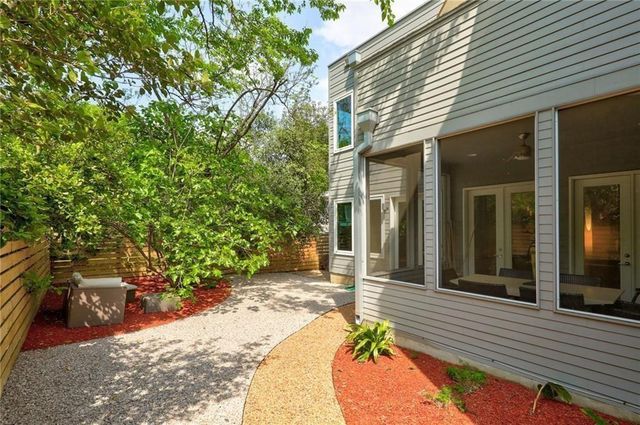 708 W Milton ST A, Austin, TX 78704