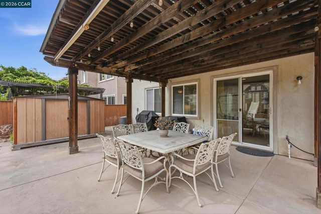 1325 San Lucas Dr, Pittsburg, CA 94565