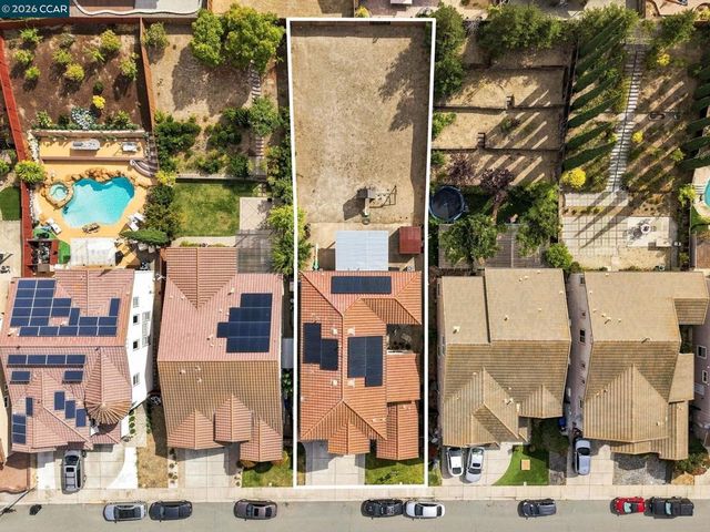 1325 San Lucas Dr, Pittsburg, CA 94565