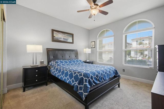 1325 San Lucas Dr, Pittsburg, CA 94565