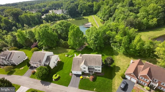 5126 MYRTLE LEAF DR, Fairfax, VA 22030