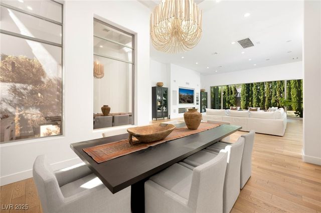 9312 Canyon Classic Drive, Las Vegas, NV 89144