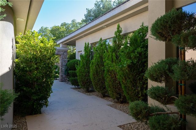 9312 Canyon Classic Drive, Las Vegas, NV 89144