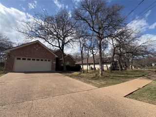 113 Canyon RD, Georgetown, TX 78628