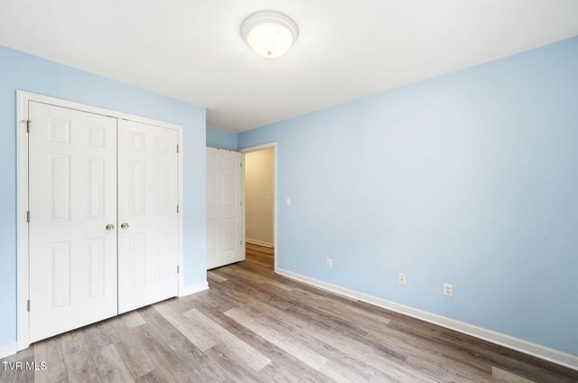 2425 East Lakeview Drive Apt 5, Johnson City, TN 37601