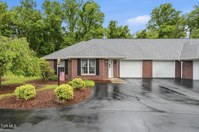 2425 East Lakeview Drive Apt 5, Johnson City, TN 37601