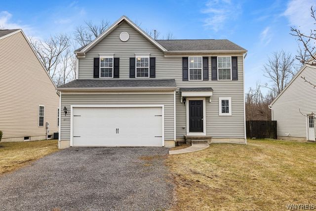 6083 Woodford Drive, Hamburg, NY 14085