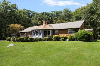 1825 Middle Road, East Greenwich, RI 02818