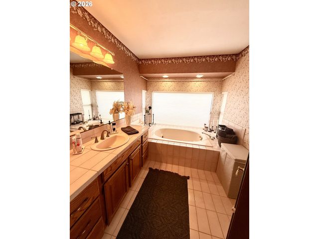 12410 Se 43RD Ave, Milwaukie, OR 97222