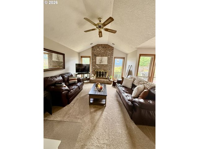 12410 Se 43RD Ave, Milwaukie, OR 97222