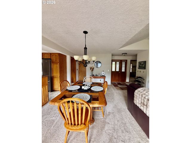 12410 Se 43RD Ave, Milwaukie, OR 97222
