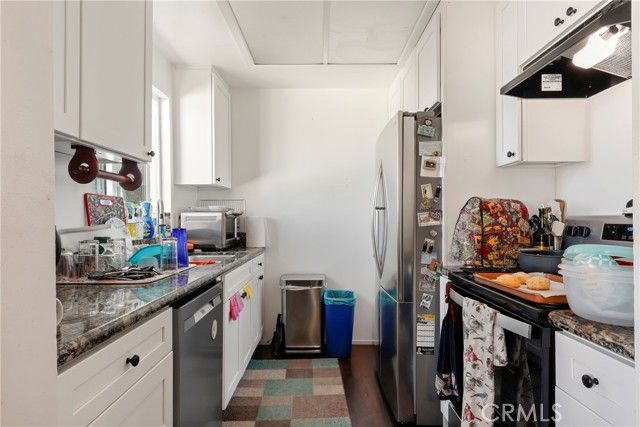 1925 Gates, Redondo Beach, CA 90278