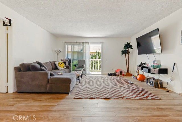 1925 Gates, Redondo Beach, CA 90278