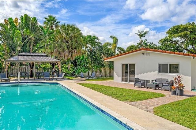 332 NW 26th Court, Wilton Manors, FL 33311