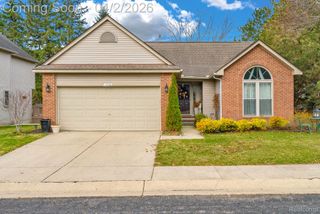 1300 Clearview Street 15, Waterford Charter Township, MI 48327