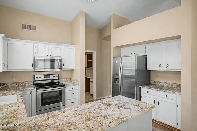 9022 W SEQUOIA Drive, Peoria, AZ 85382