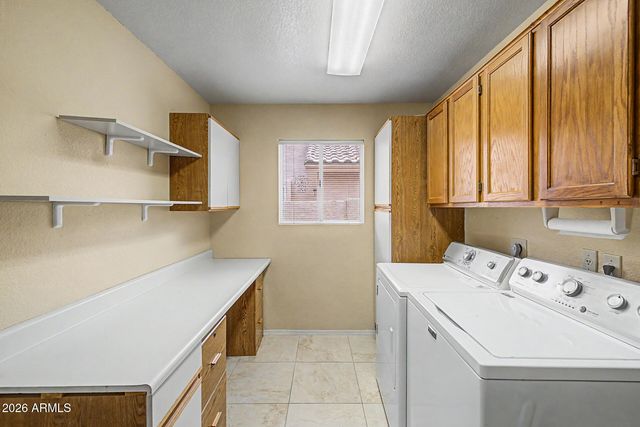 9022 W SEQUOIA Drive, Peoria, AZ 85382