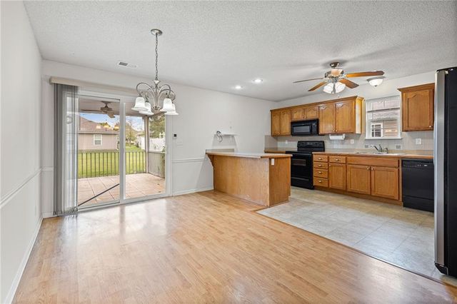 1016 Bristol Drive, Raymore, MO 64083