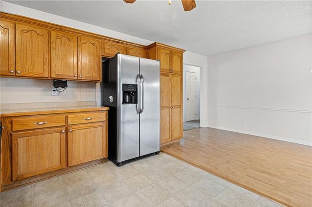 1016 Bristol Drive, Raymore, MO 64083