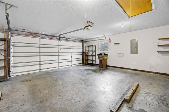1016 Bristol Drive, Raymore, MO 64083