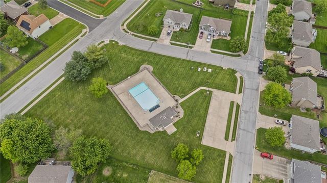 1016 Bristol Drive, Raymore, MO 64083