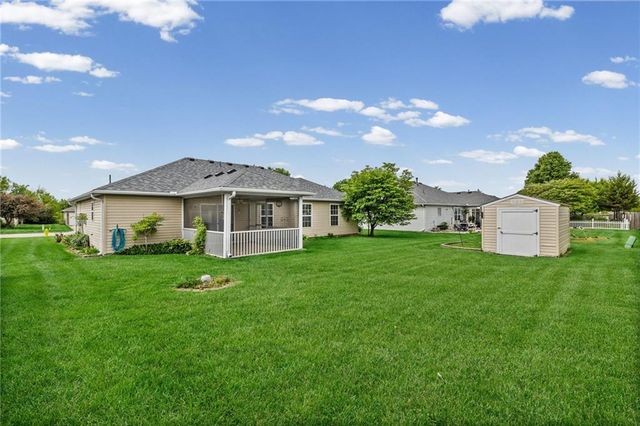 1016 Bristol Drive, Raymore, MO 64083