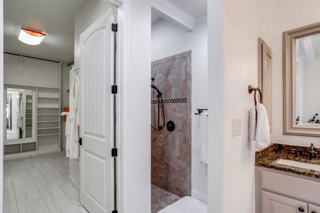 3524 Abes Landing Drive, Granbury, TX 76049