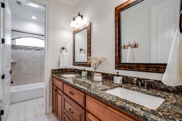 3524 Abes Landing Drive, Granbury, TX 76049