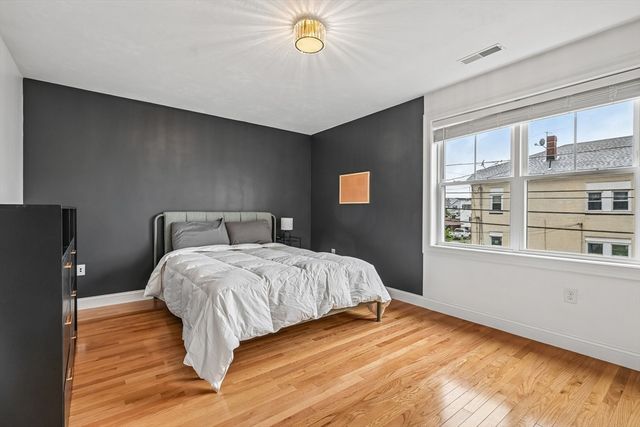 113 Pomona St, Revere, MA 02151