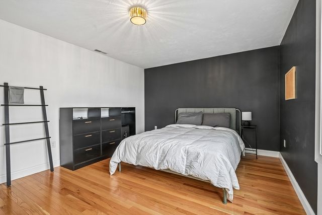 113 Pomona St, Revere, MA 02151