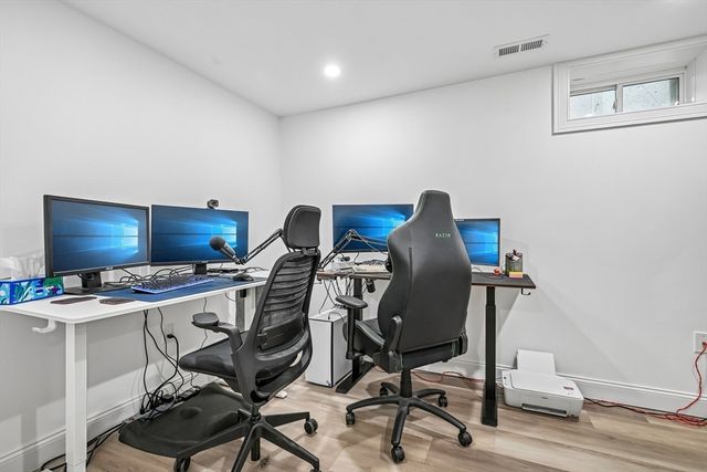 113 Pomona St, Revere, MA 02151