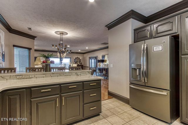 452 Maggie Mack Lane, Sevierville, TN 37862